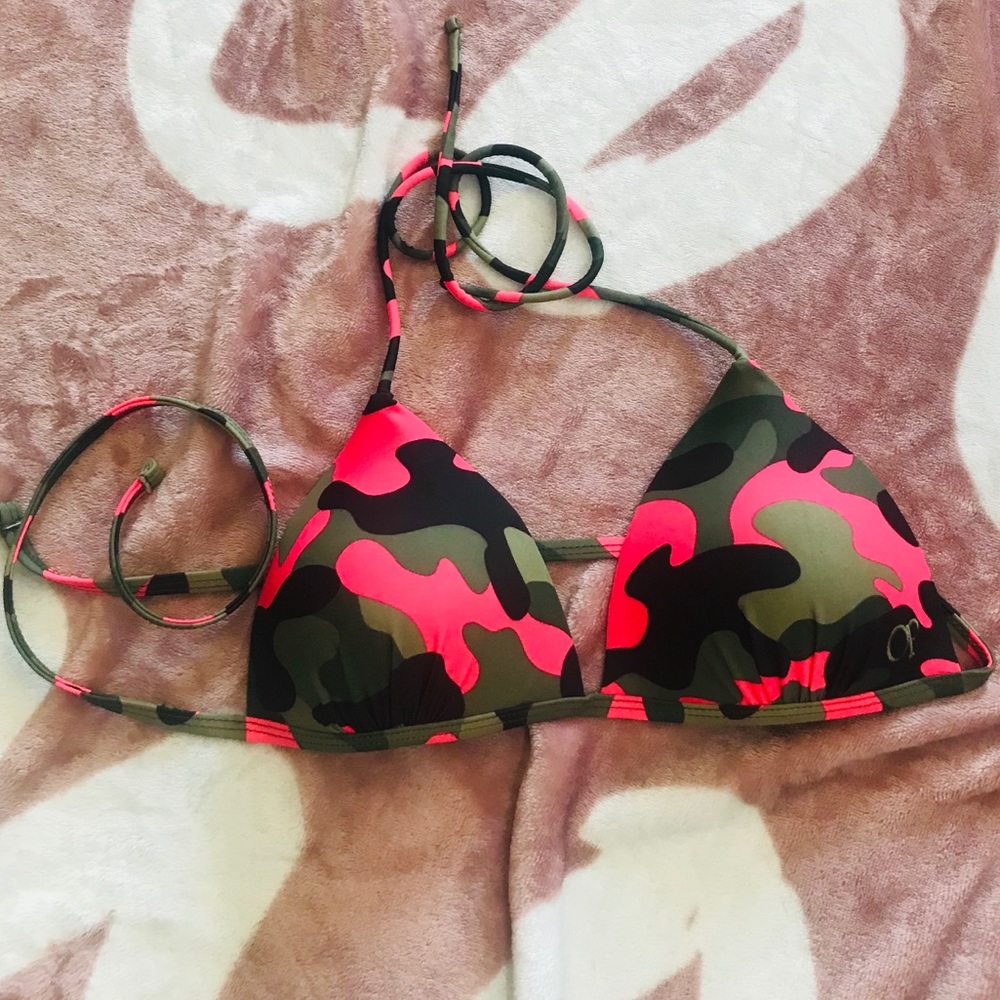 OP Bikini Pink/Green Camo S Bottoms M Top - Picture 2 of 3